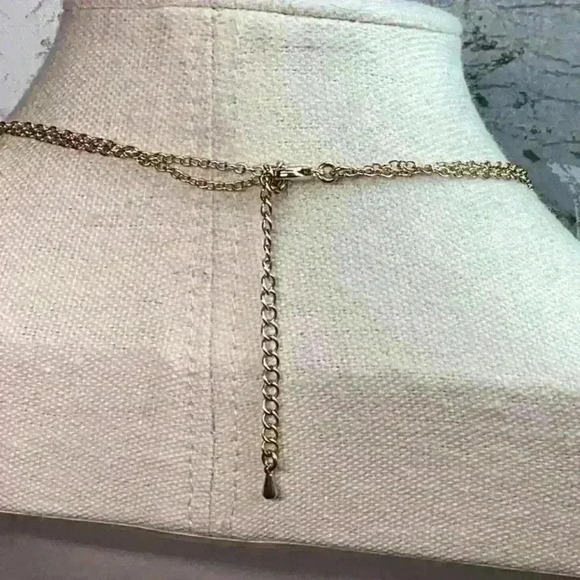 Vintage Gold 2 Strand Necklace with Gold Madeline Pendants - Picture 3 of 4